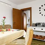 Karin Apartment *